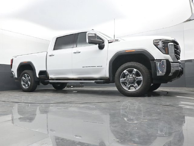 Used 2025 GMC Sierra 2500 SLT w/ SLT Convenience Package AWD/4WD image 45