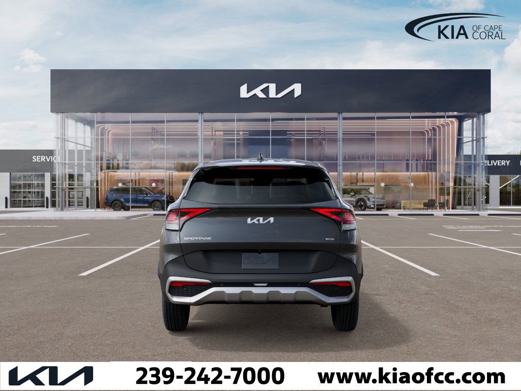 New 2025 Kia Sportage LX image 5