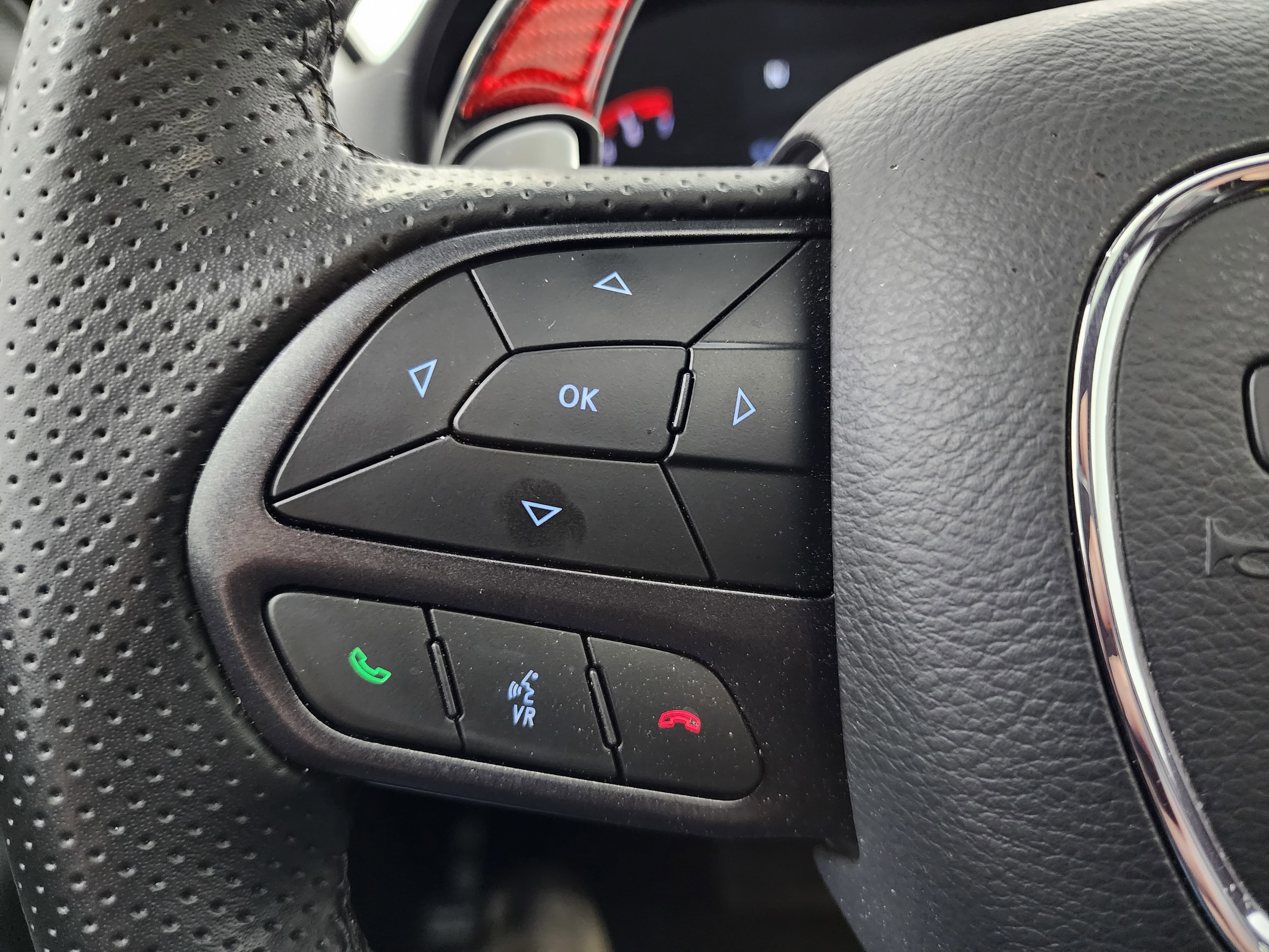 Used 2024 Dodge Durango GT image 18