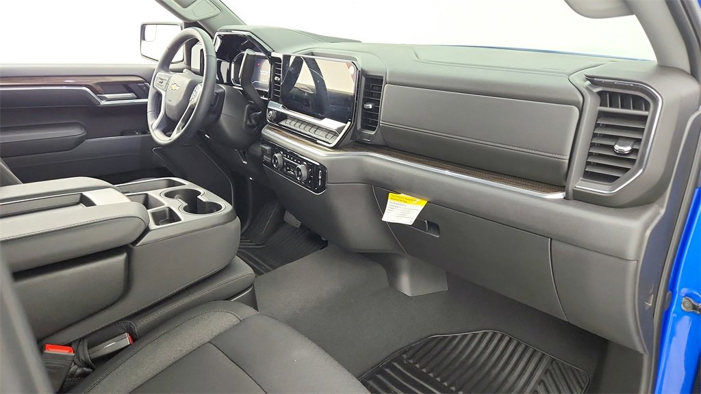 Certified 2025 Chevrolet Silverado 1500 LT image 32