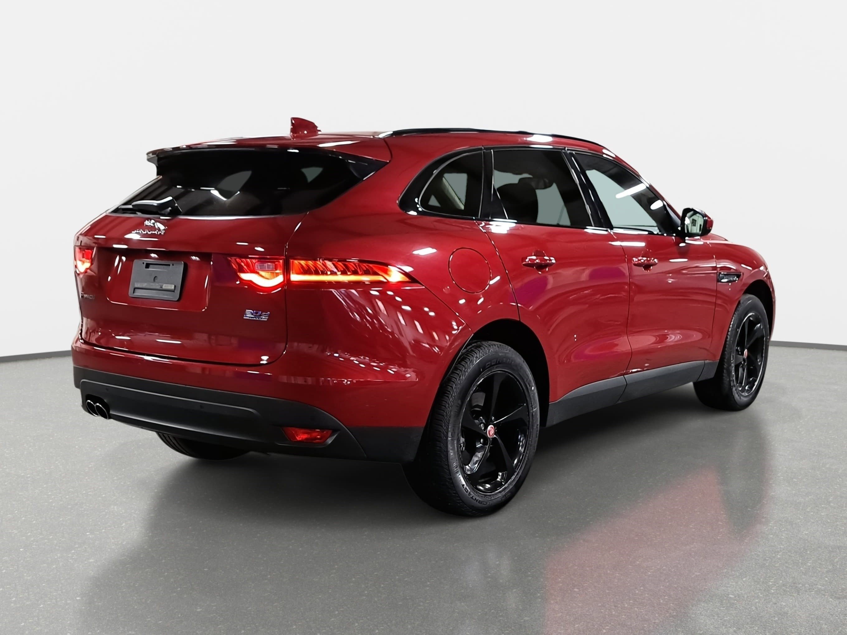 Used 2018 Jaguar F-PACE Prestige image 5