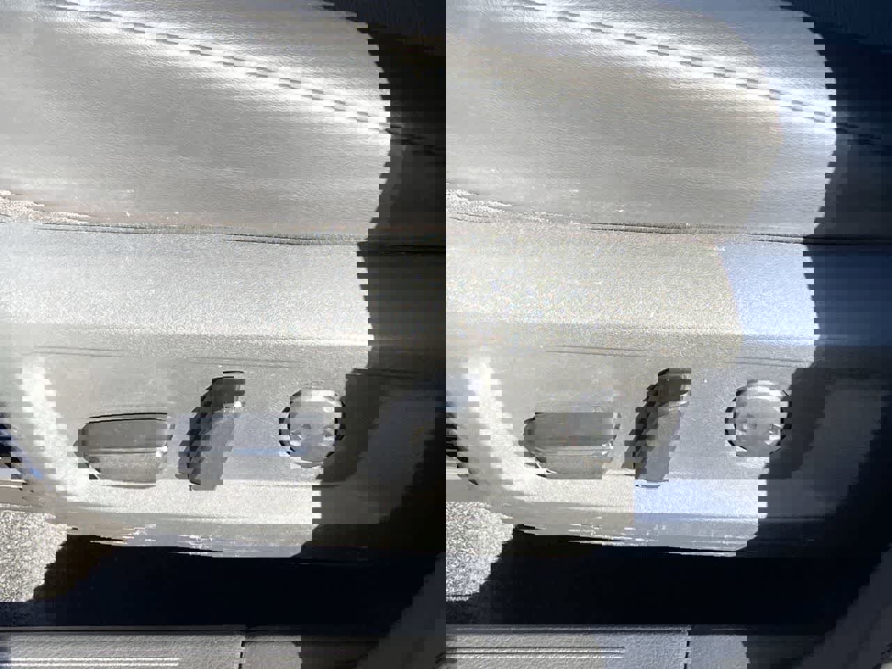 Used 2021 Nissan Rogue SV w/ Premium Package image 15