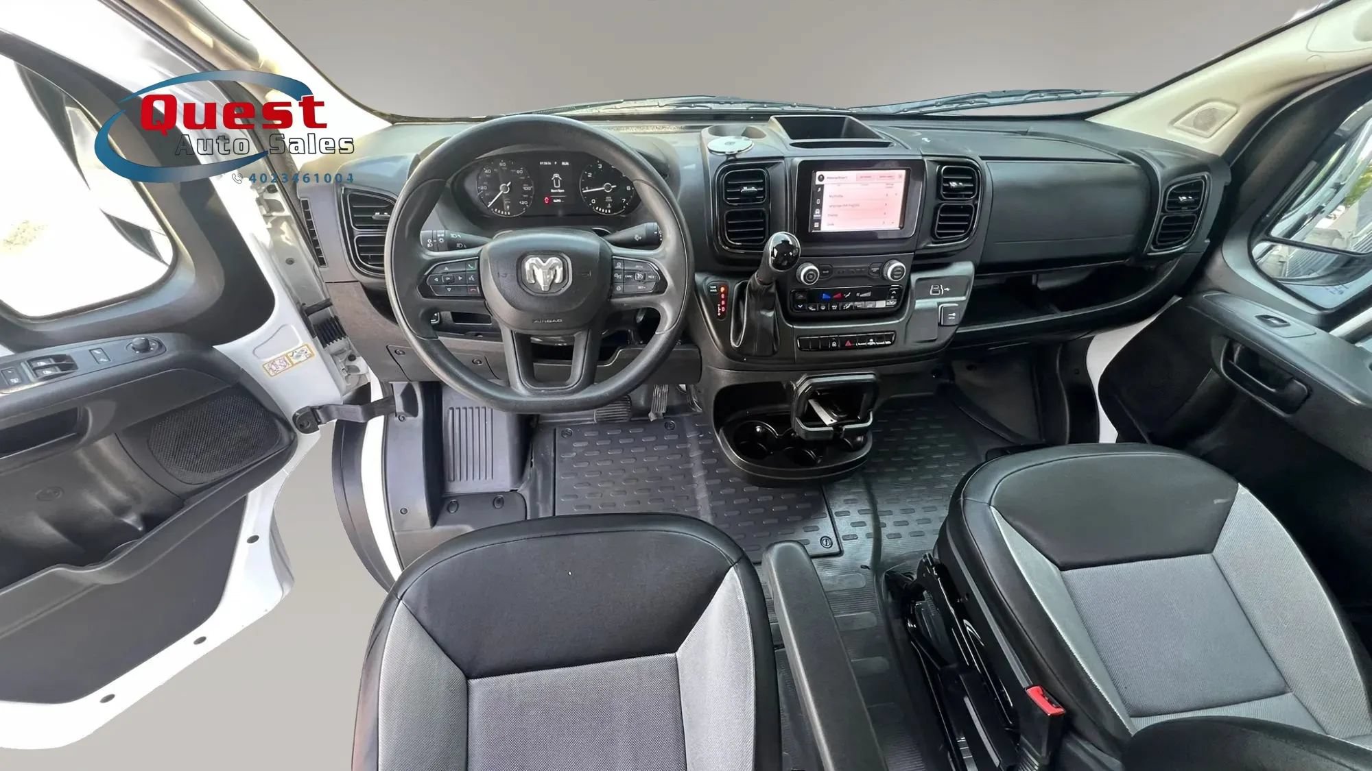 Used 2025 RAM ProMaster 2500 w/ Convenience Group FWD image 23