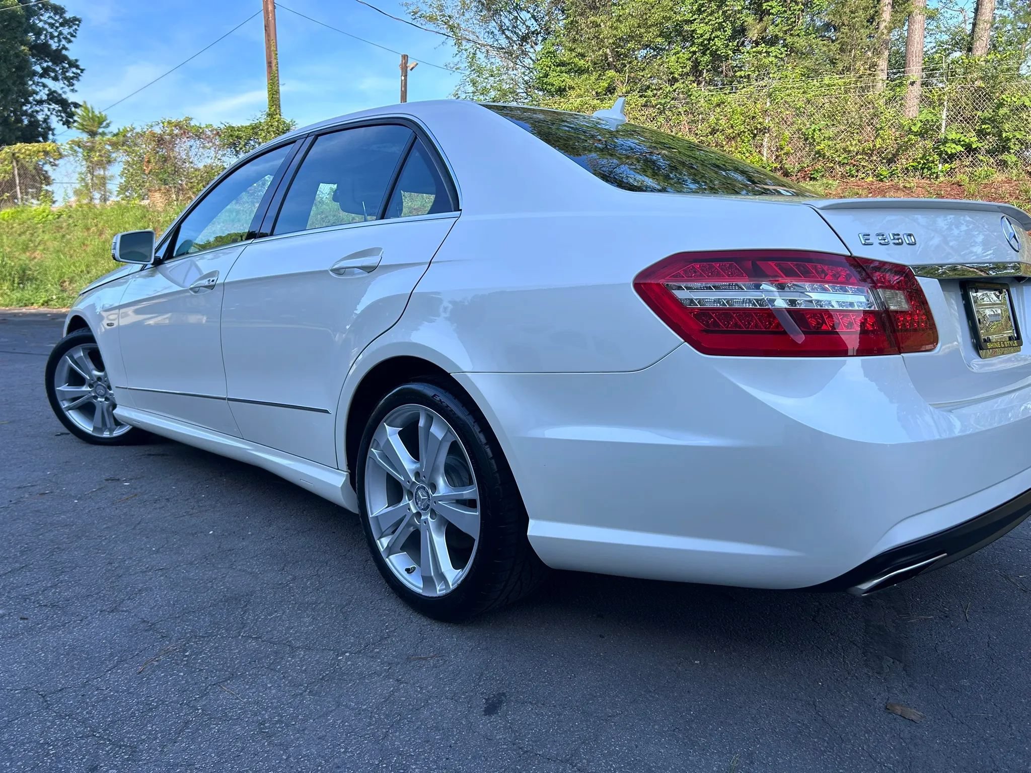 Used 2012 Mercedes-Benz E 350 Sedan image 9