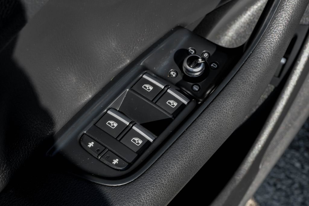 Used 2017 Audi Q7 2.0T Premium image 38