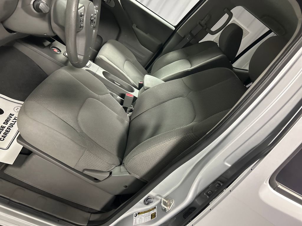 Used 2020 Nissan Frontier S image 10