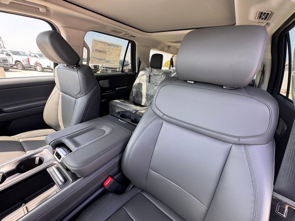 New 2026 Ford Expedition Max Active image 18