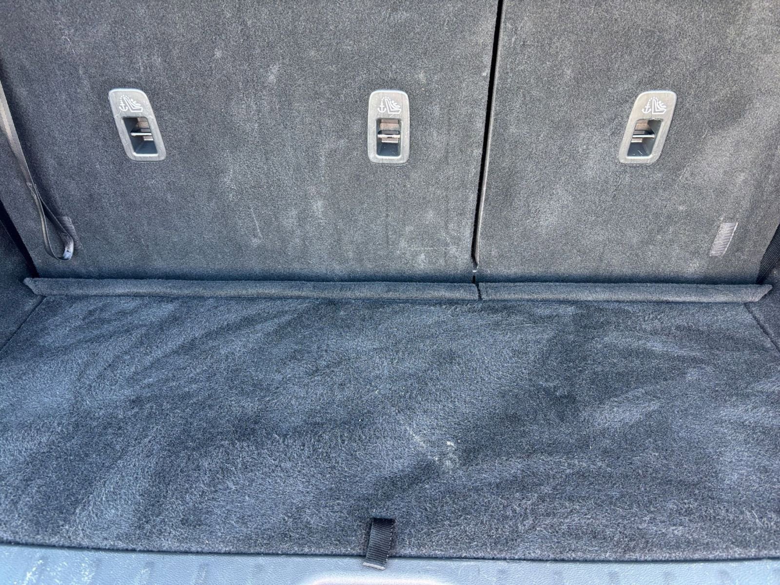 Used 2025 Nissan Pathfinder SV image 31