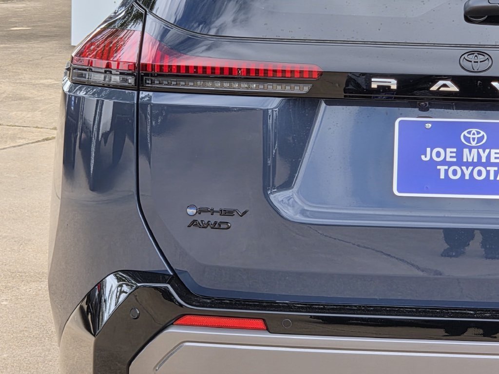 New 2026 Toyota RAV4 XSE AWD/4WD image 10