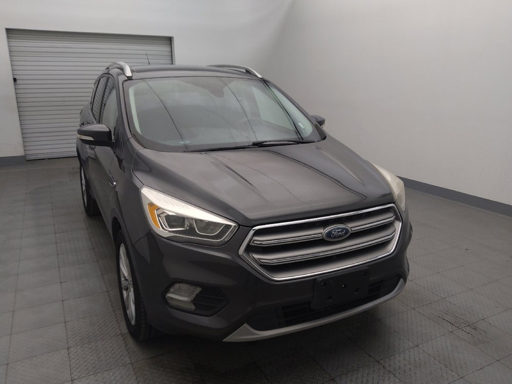 Used 2017 Ford Escape Titanium image 14