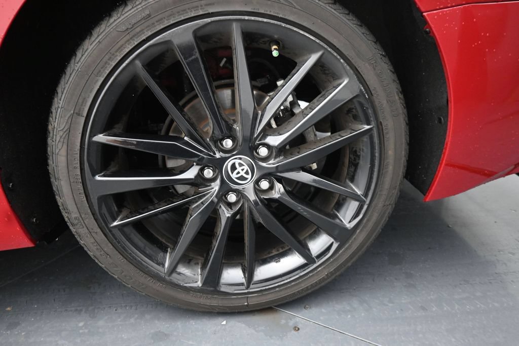 Used 2023 Toyota Camry XSE FWD image 15
