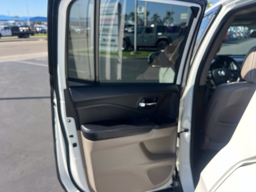 Used 2018 Honda Ridgeline RTL-E image 32