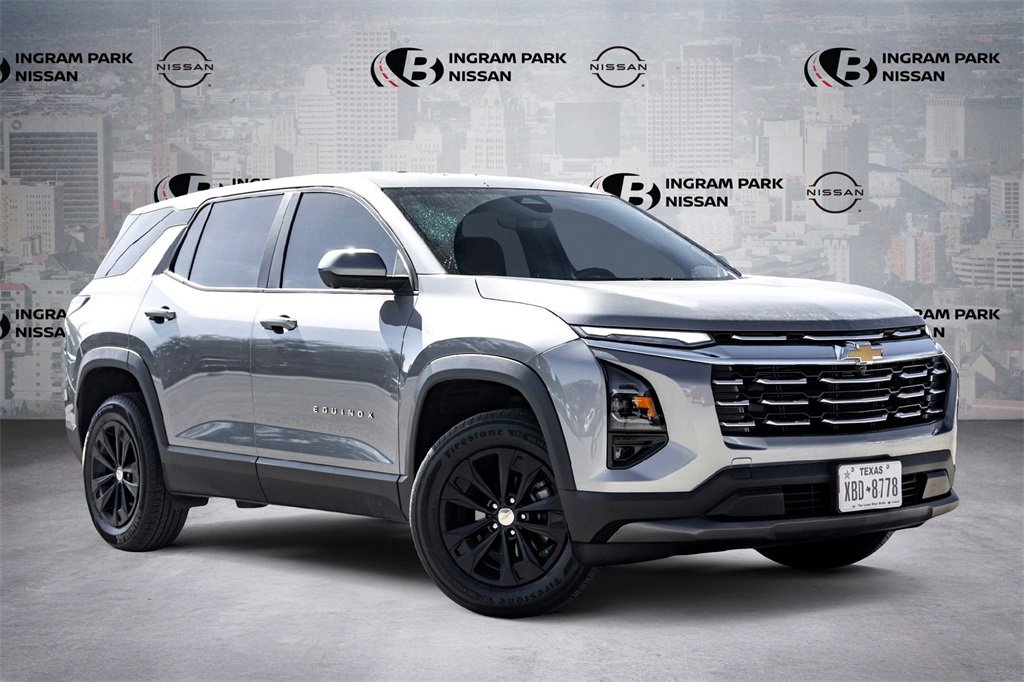 Used 2025 Chevrolet Equinox LT w/ Safety and Technology Package image 1