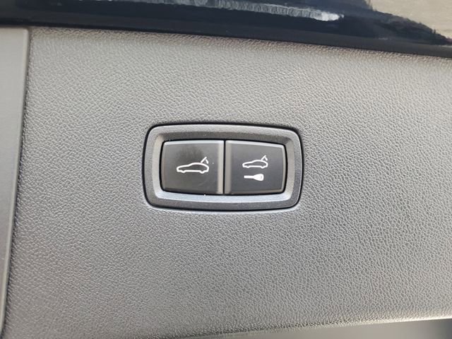 Used 2024 Porsche Cayenne Coupe image 30