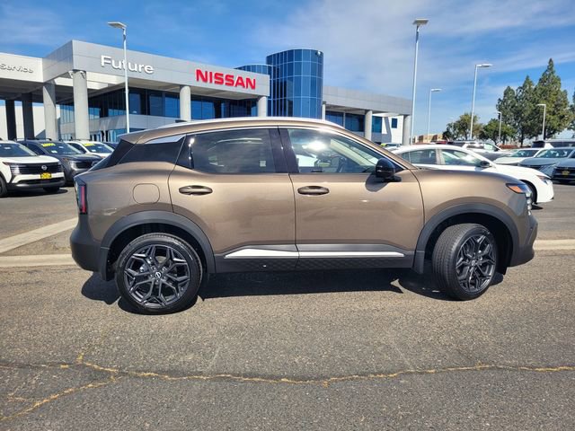 New 2026 Nissan Kicks SR image 4