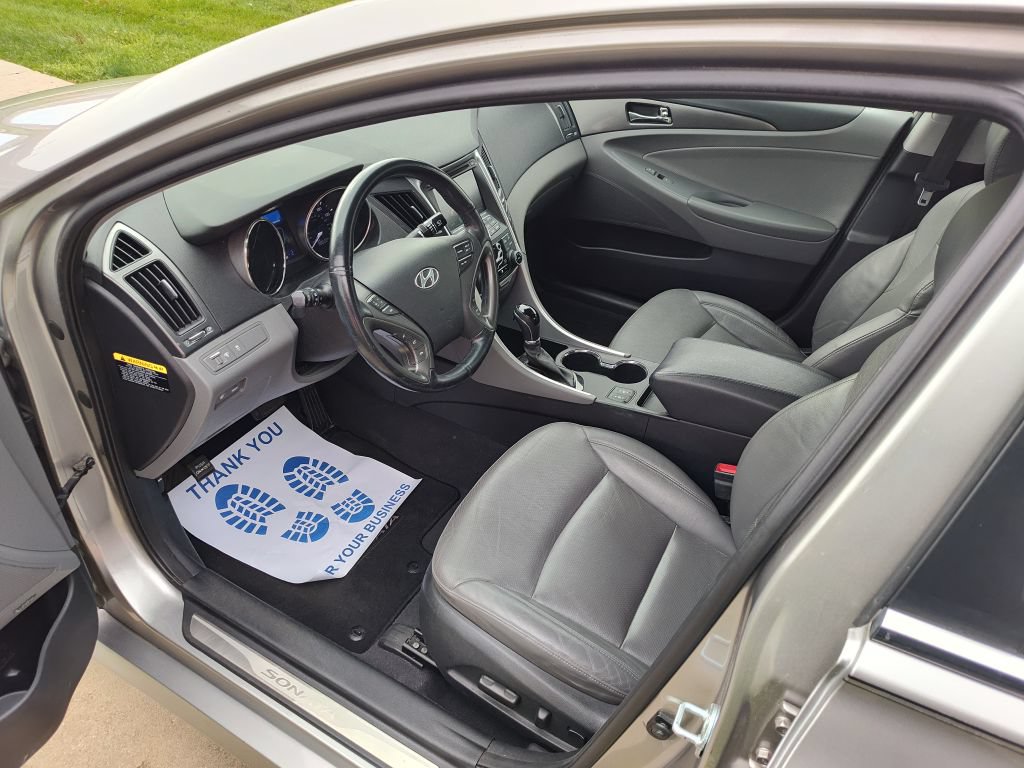 Used 2013 Hyundai Sonata Limited FWD image 5