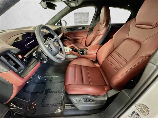 New 2026 Porsche Cayenne GTS AWD/4WD image 5