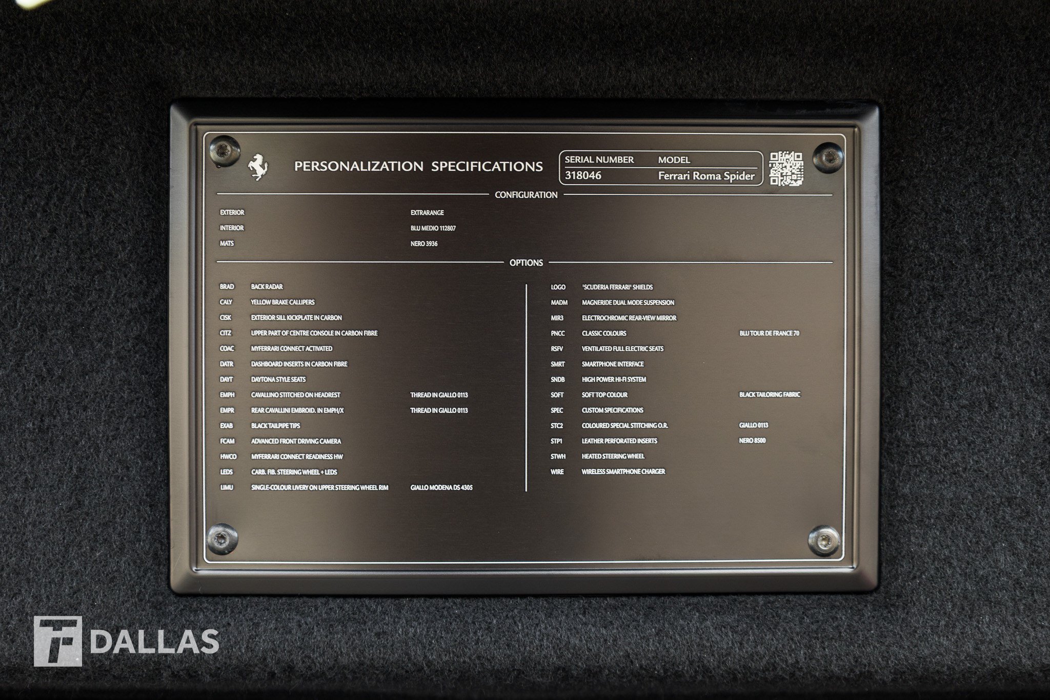 Used 2025 Ferrari Roma Spider RWD image 33