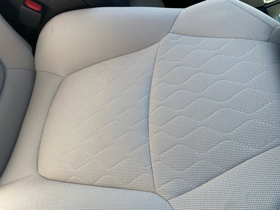 Used 2023 Toyota Corolla Cross L image 33