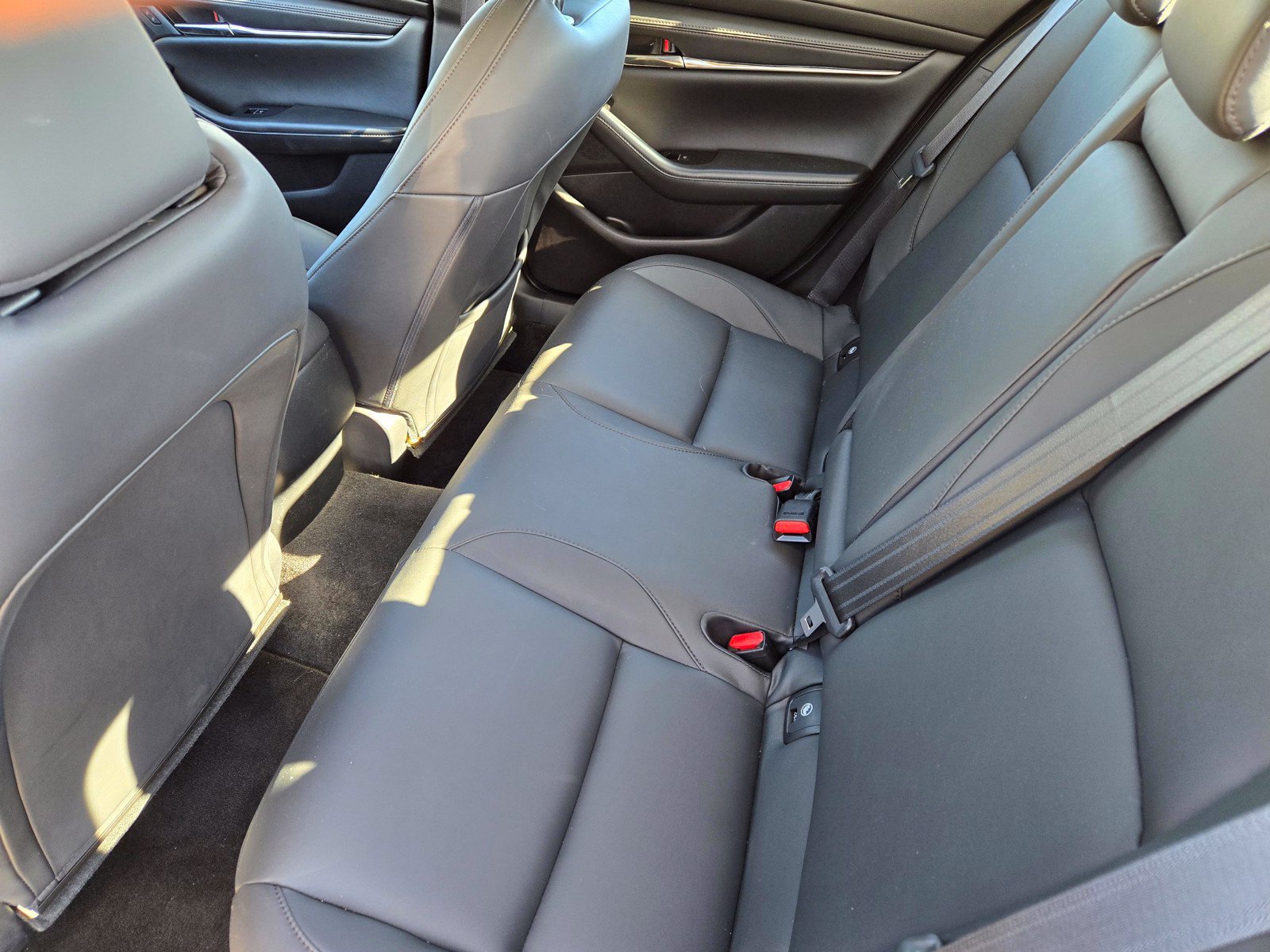 Used 2024 MAZDA MAZDA3 s w/ Black Accent Package FWD image 12