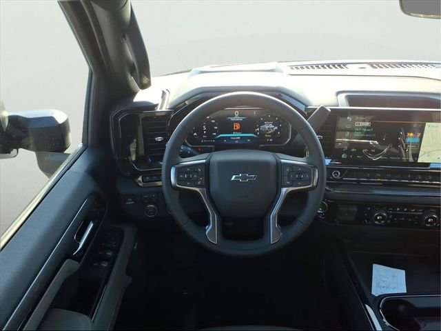 New 2026 Chevrolet Silverado 2500 ZR2 image 15