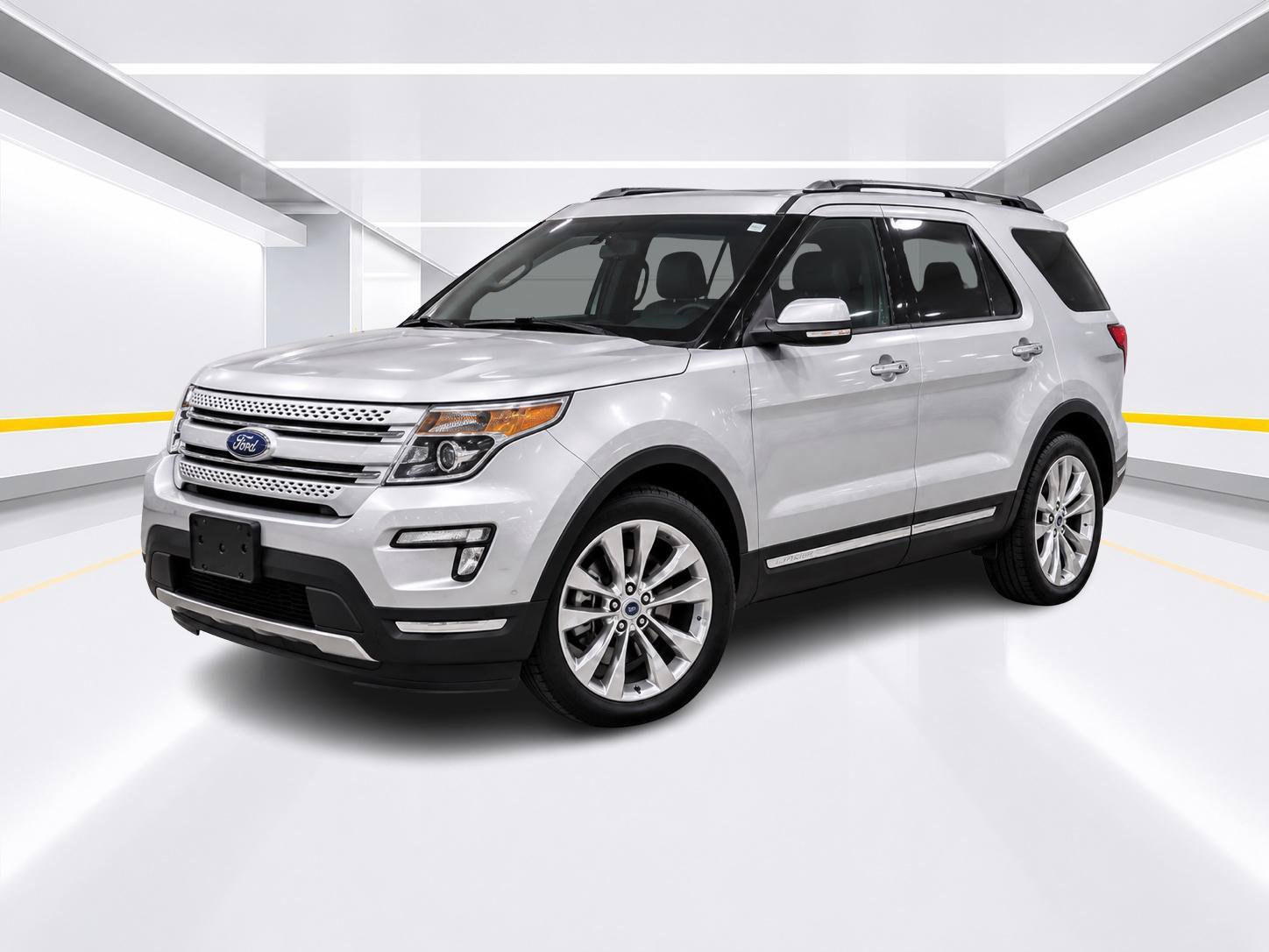 Used 2018 Ford Explorer Limited w/ Equipment Group 301A FWD image 1