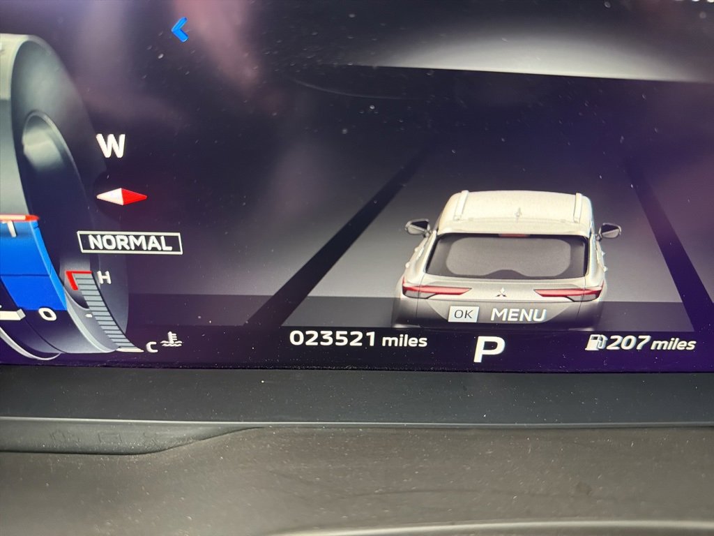 Used 2022 Mitsubishi Outlander SEL image 13