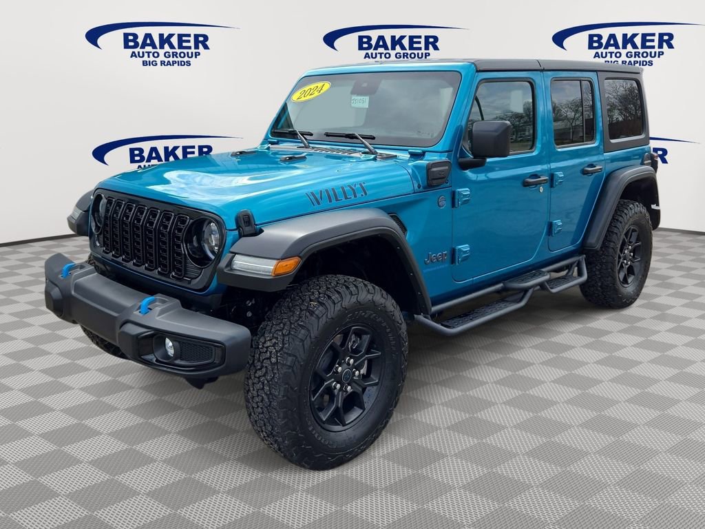 Used 2024 Jeep Wrangler Unlimited AWD/4WD image 3