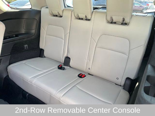 Certified 2022 Nissan Pathfinder SL w/ SL Premium Package image 9