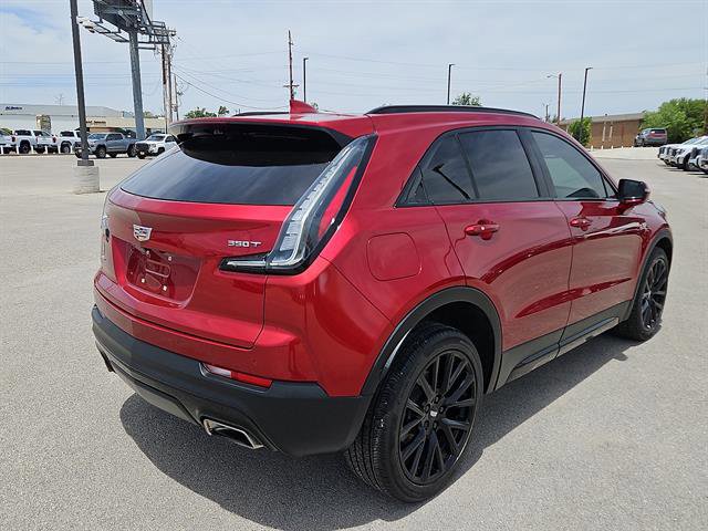 Used 2023 Cadillac XT4 Sport AWD/4WD image 5