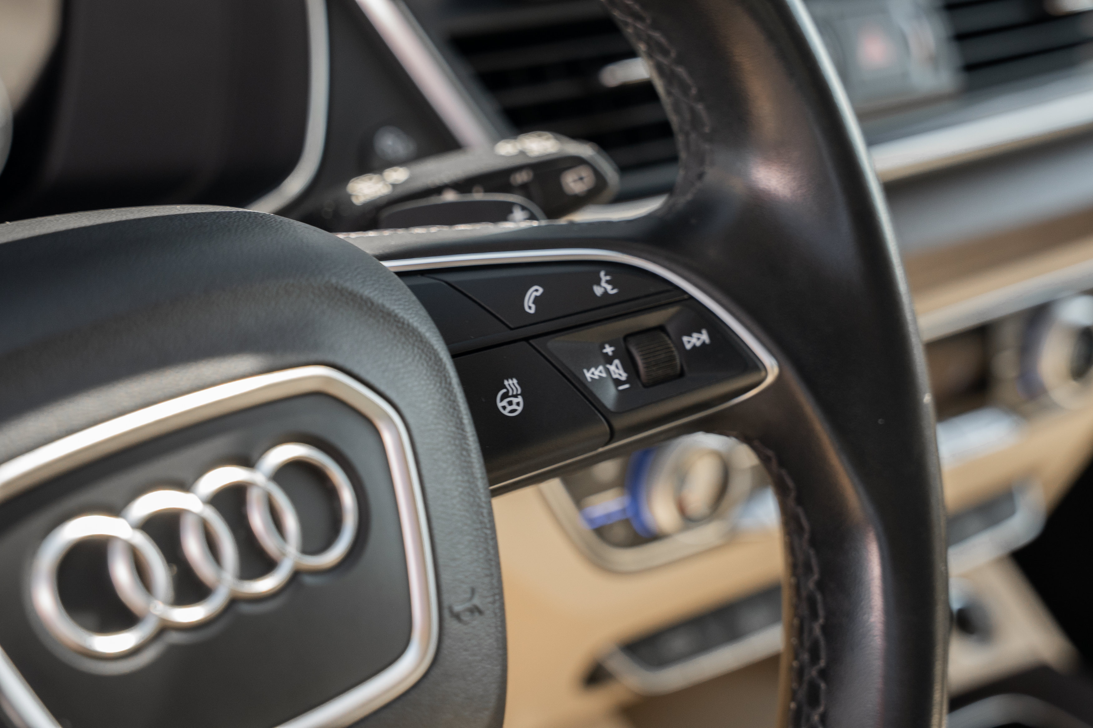 Used 2022 Audi Q5 2.0T Prestige w/ Prestige Package AWD/4WD image 11