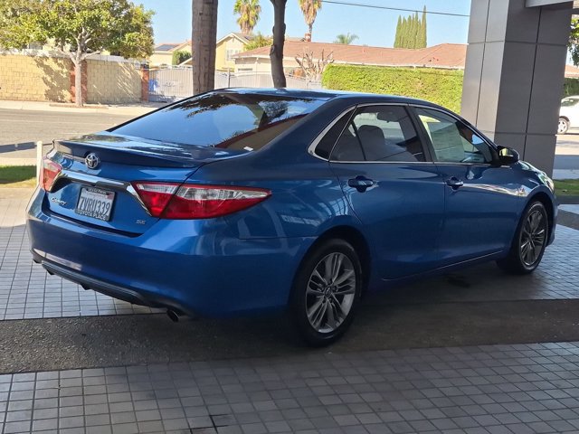 Used 2017 Toyota Camry SE FWD image 8
