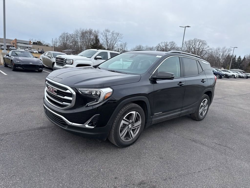 Used 2021 GMC Terrain SLT image 3