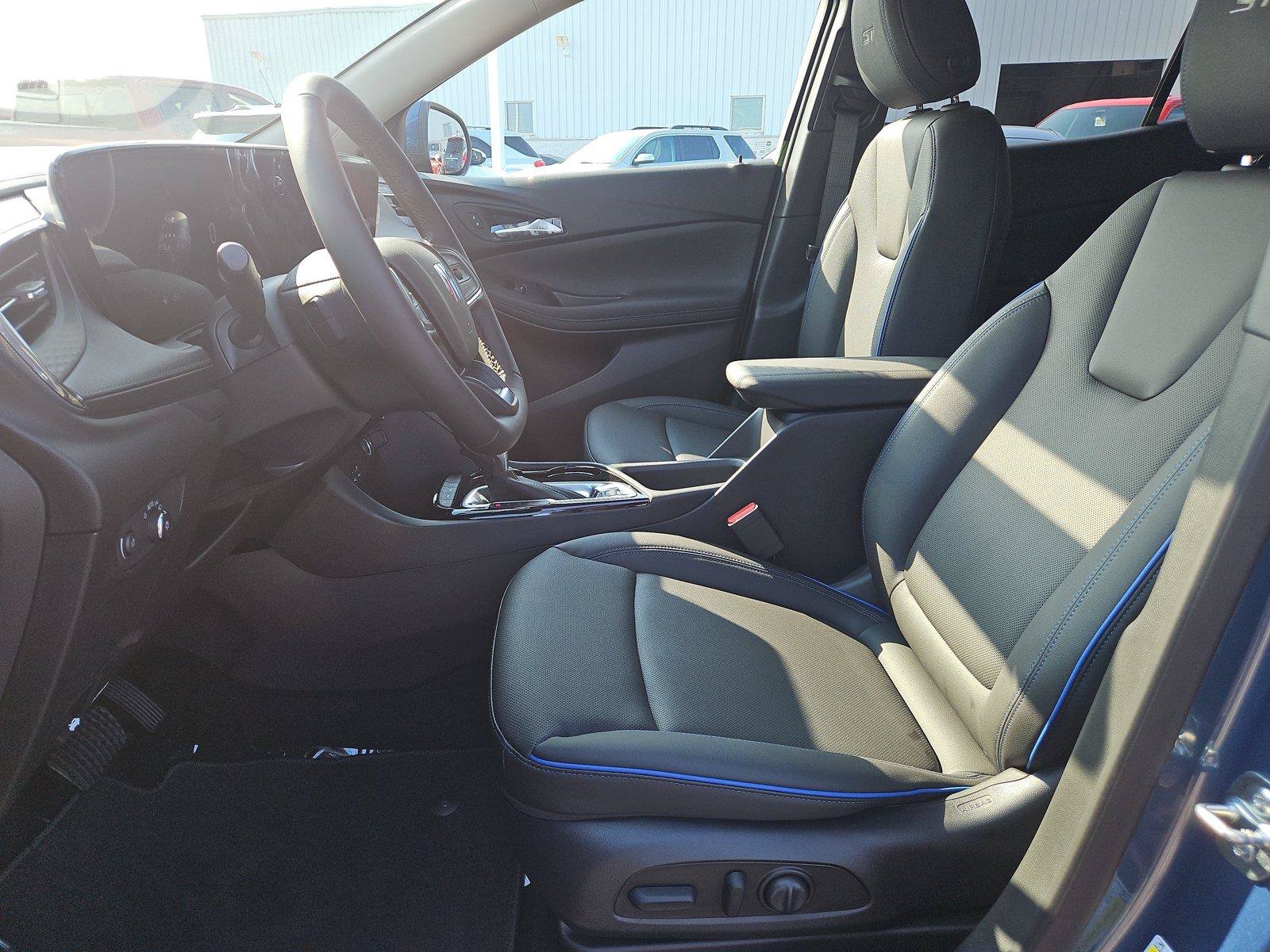 New 2026 Buick Encore GX Sport Touring w/ Comfort Package AWD/4WD image 17
