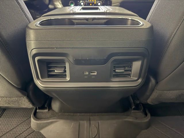 Certified 2022 Chevrolet Silverado 1500 RST w/ Redline Edition AWD/4WD image 23