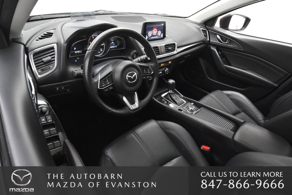 Used 2018 MAZDA MAZDA3 Grand Touring w/ Premium Equipment Package FWD image 28