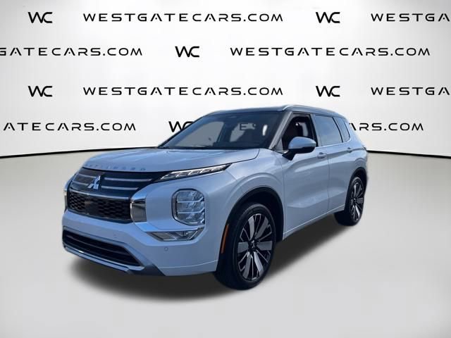 New 2025 Mitsubishi Outlander SEL