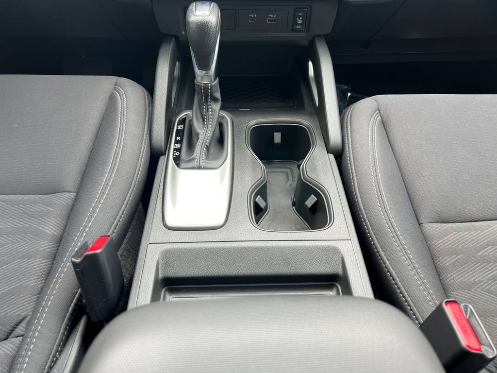 Certified 2024 Nissan Frontier SV AWD/4WD image 11