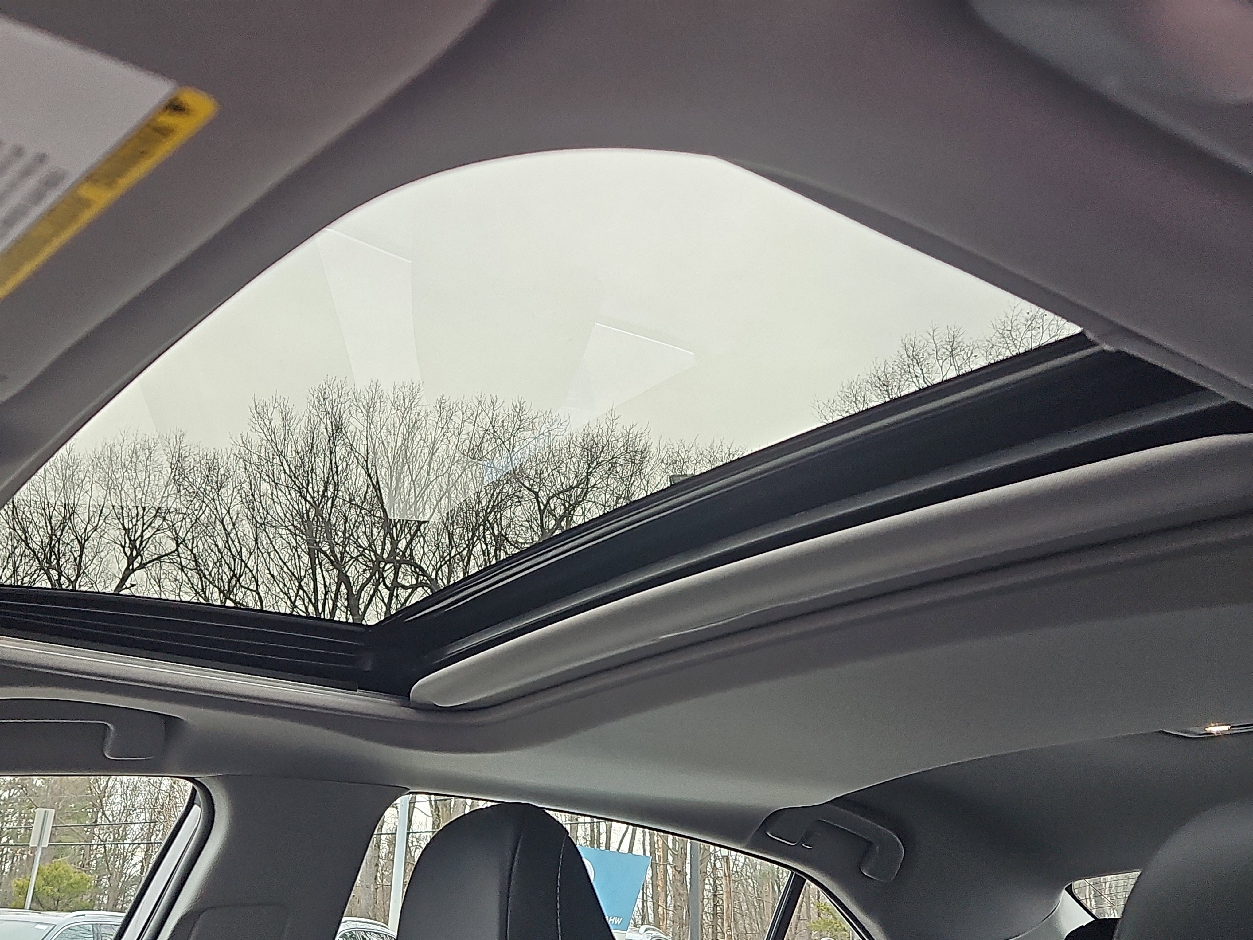 Used 2024 Toyota Camry SE image 8