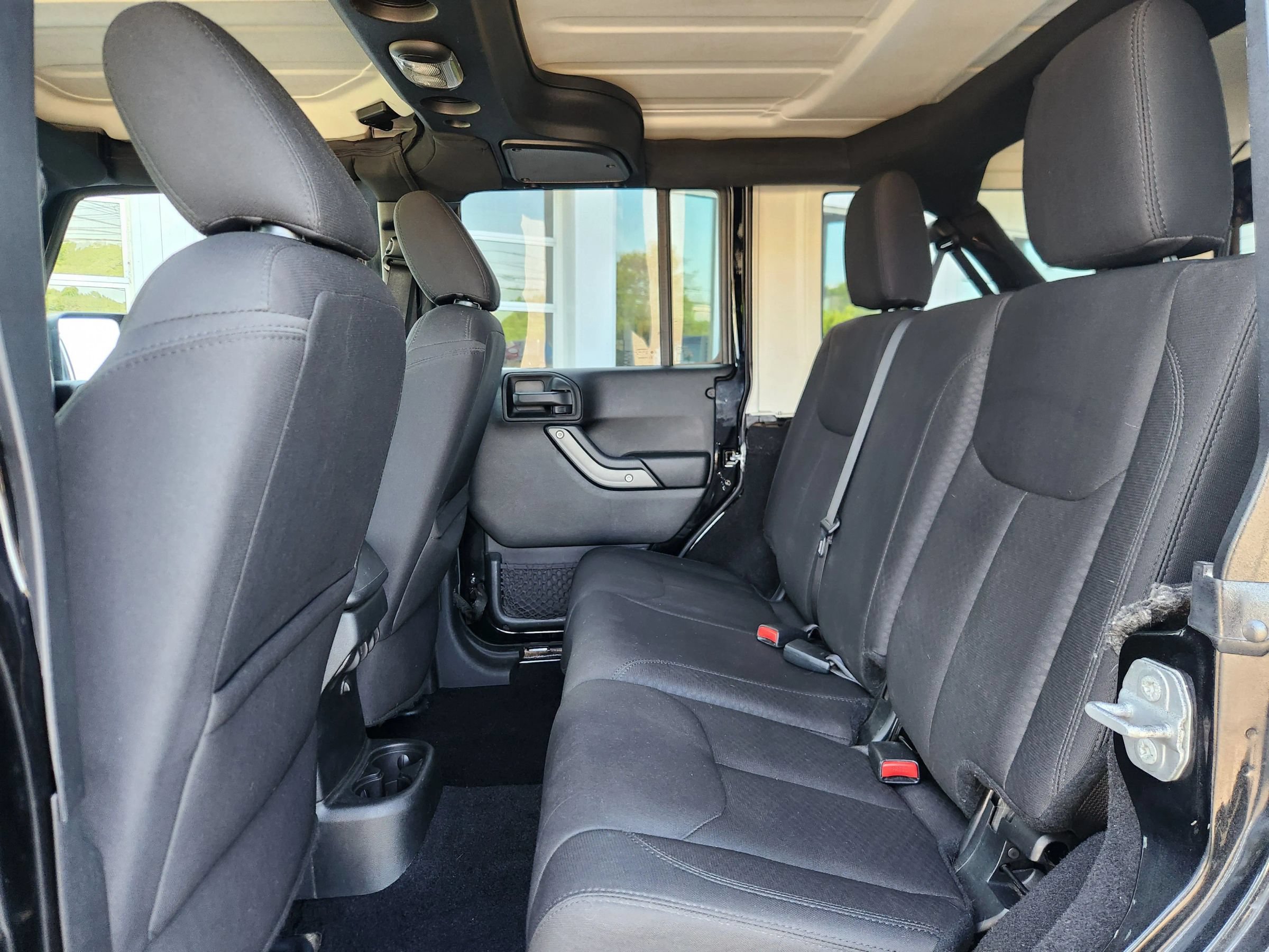 Used 2017 Jeep Wrangler Unlimited Sport w/ Quick Order Package 24S AWD/4WD image 34