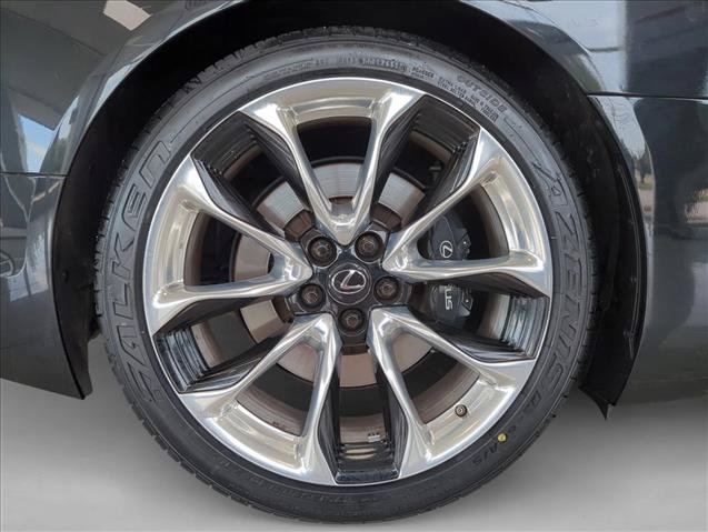 Used 2018 Lexus LC 500 Coupe w/ Performance Package RWD image 23