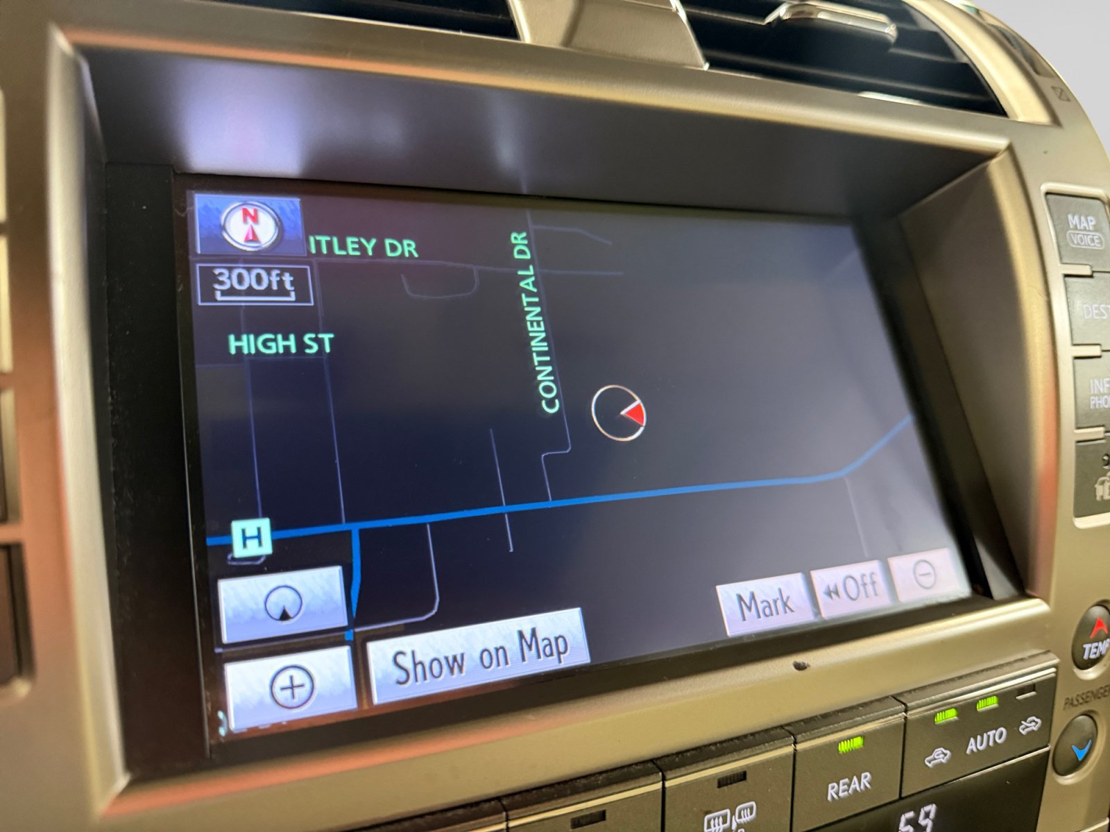 Used 2013 Lexus GX 460 w/ Comfort Plus Pkg AWD/4WD image 29