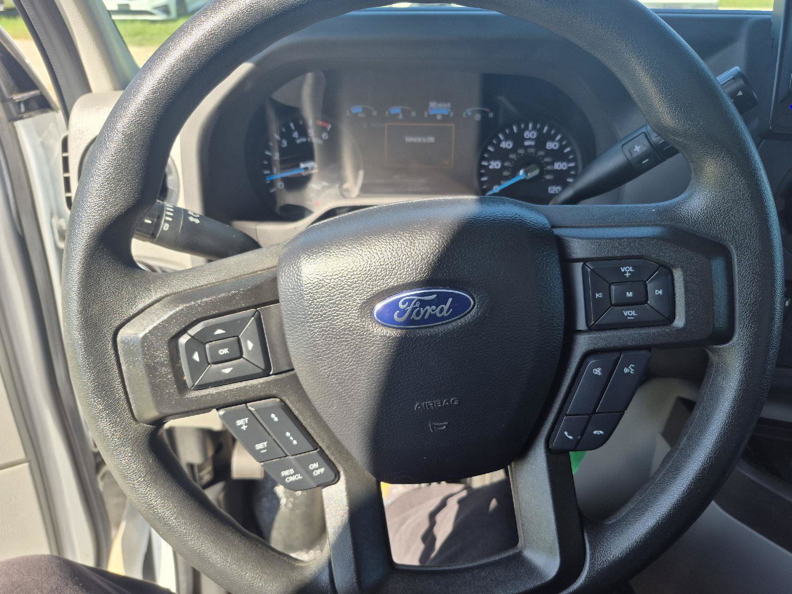Certified 2024 Ford E-450 and Econoline 450 Super Duty w/ Driver's Safety Package RWD image 5