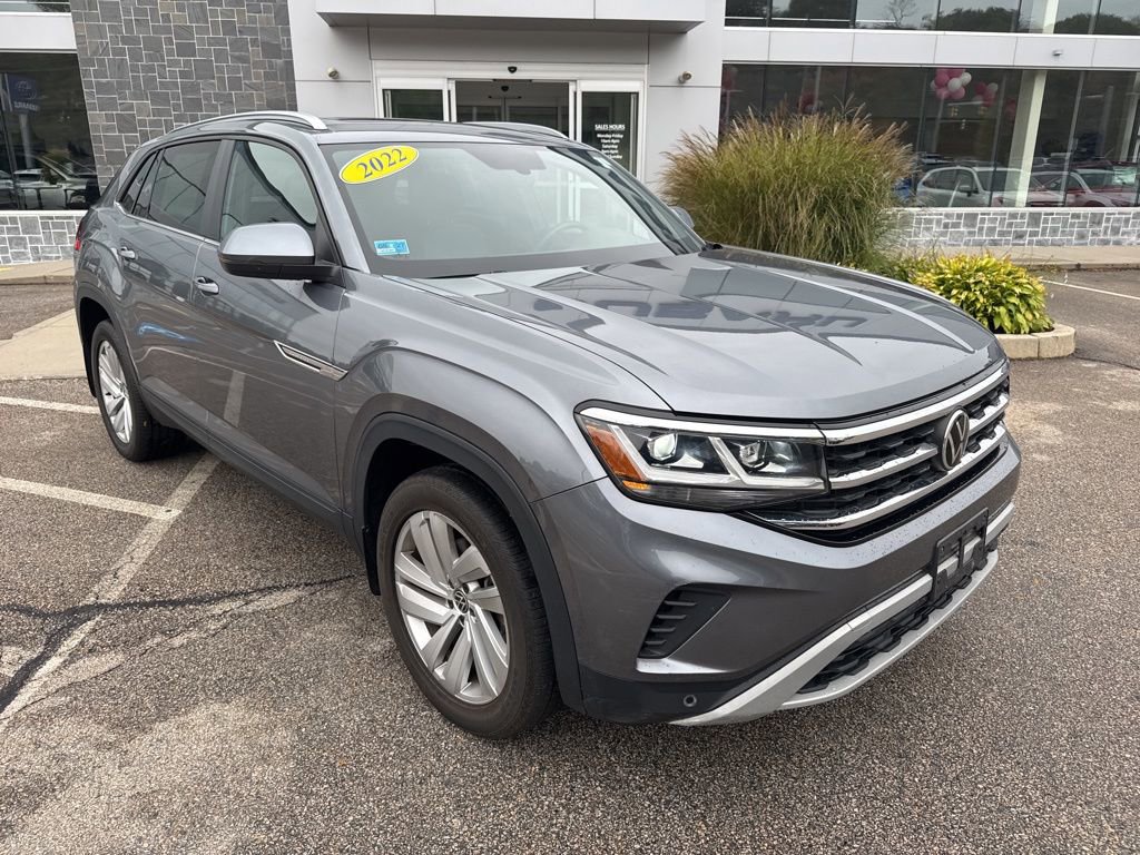 Used 2022 Volkswagen Atlas Cross Sport SE w/ Panoramic Sunroof Package image 7