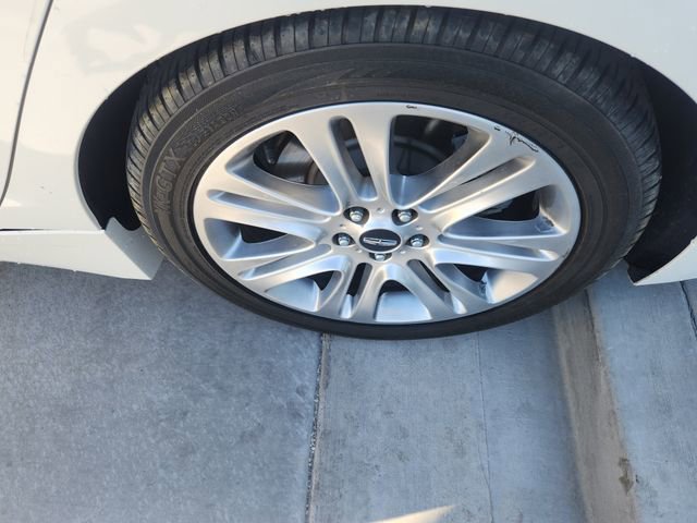Used 2013 Lincoln MKZ Reserve image 38