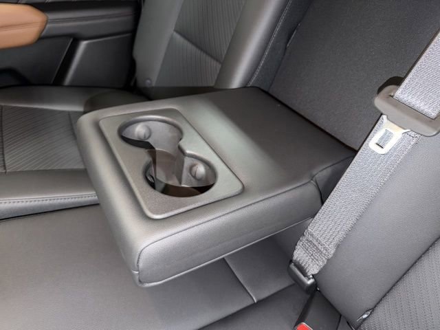 Used 2025 GMC Canyon AT4 w/ Technology Plus Package image 34