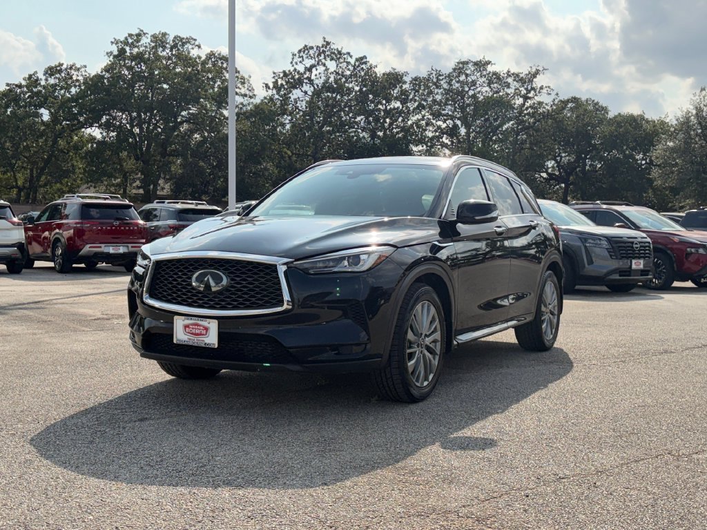 Used 2023 INFINITI QX50 Luxe FWD image 7
