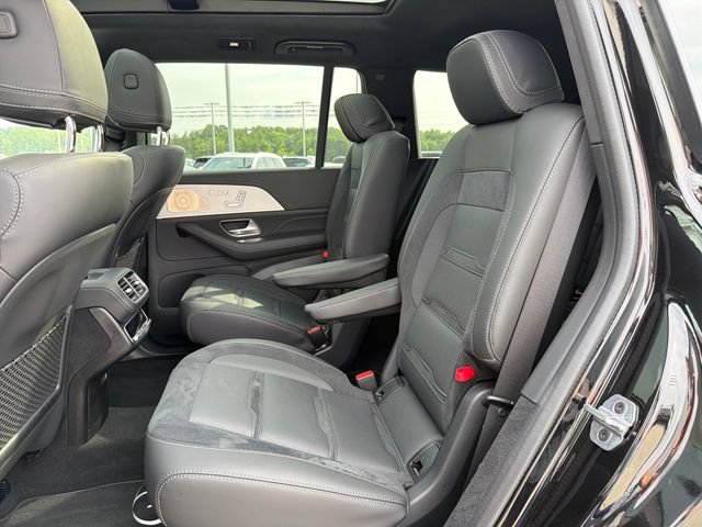 Used 2025 Mercedes-Benz GLS 63 AMG 4MATIC image 43