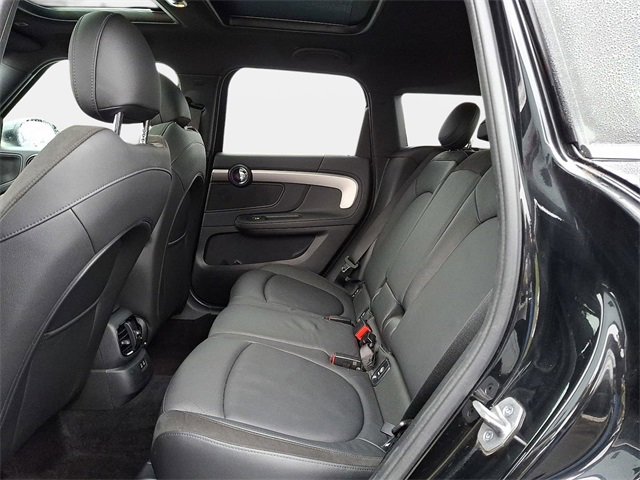 Certified 2023 MINI Cooper Countryman S w/ Signature Upholstery Package image 10
