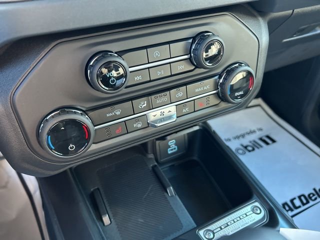 New 2025 Ford Bronco Big Bend AWD/4WD image 15